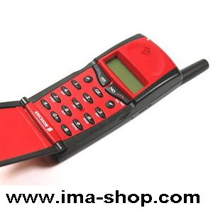 Ericsson GF768 Classic Flip Mobile Phone : Genuine, Original, Brand New & Boxed - RED